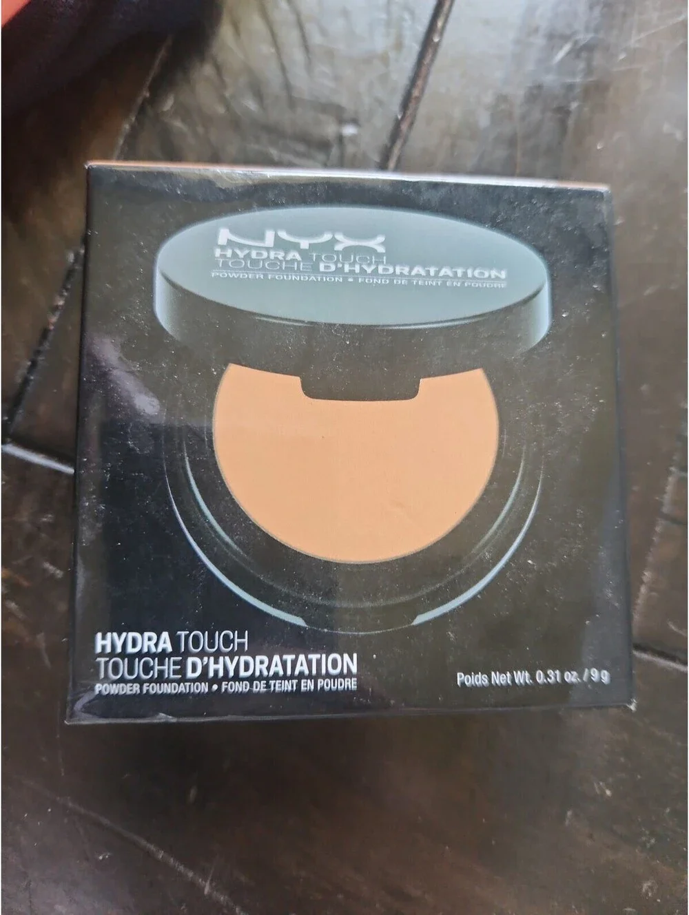 NYX HYDRA TOUCH POWDER FOUNDATION HTPF10 Caramel sealed nib